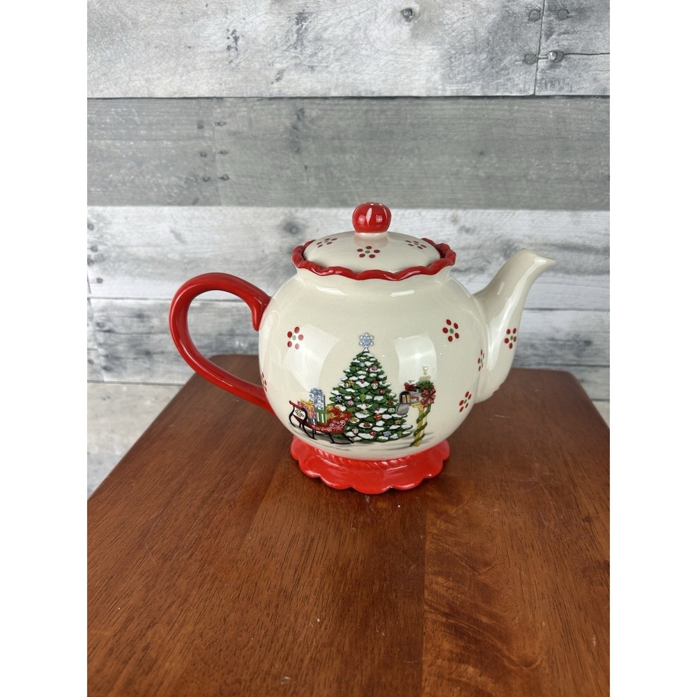 Temp-Tations By Tara 1.5 QT Christmas Tea Pot